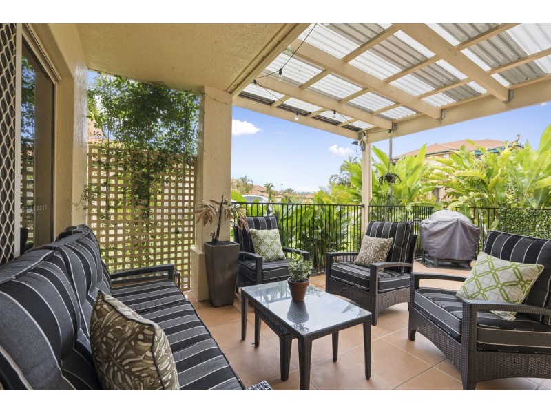 77/152 Palm Meadows Drive, Carrara QLD 4211