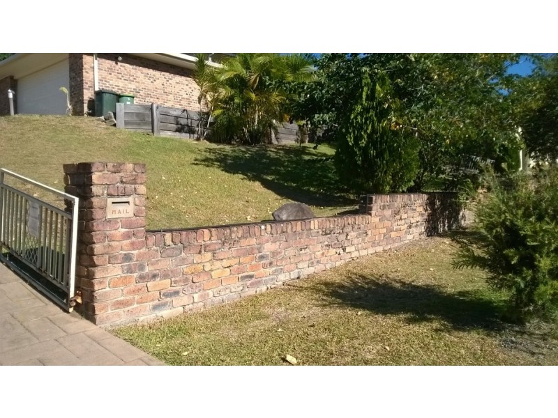 14 Kincaid Drive, Highland Park QLD 4211