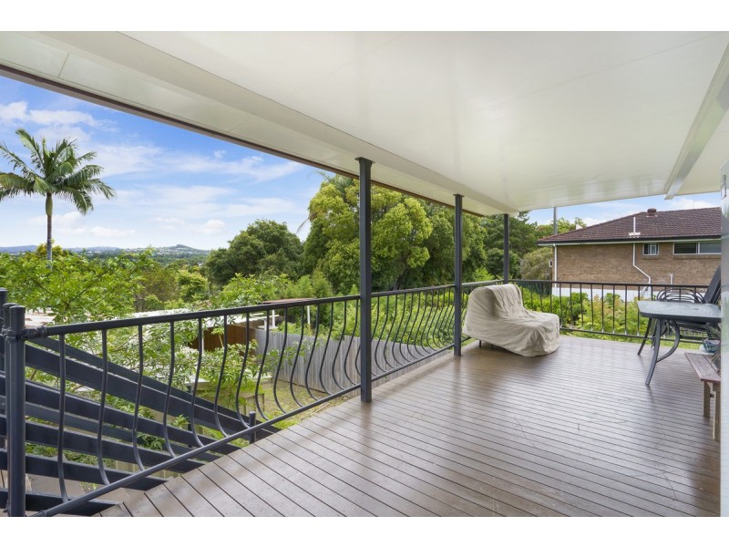 45 Nerang Broadbeach Road, Nerang QLD 4211