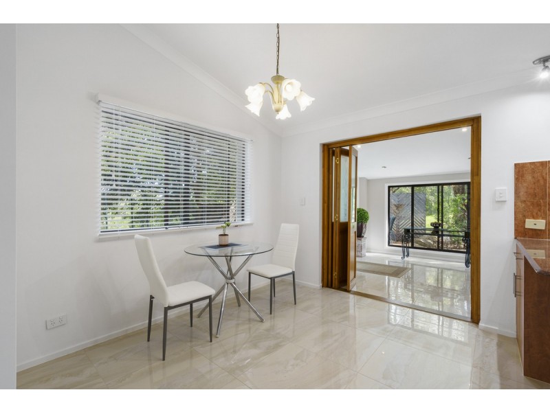 230 Crane Crescent, Nerang QLD 4211