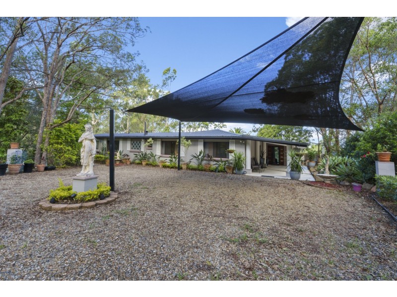 230 Crane Crescent, Nerang QLD 4211