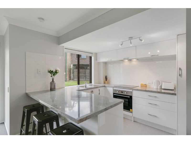 8 Ivy Cour 67 Nerang Street, Nerang QLD 4211