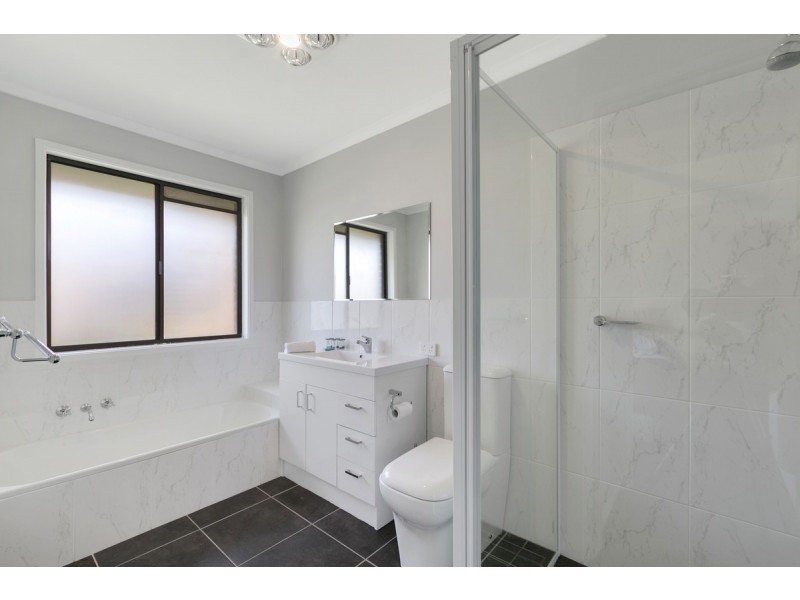 8 Ivy Cour 67 Nerang Street, Nerang QLD 4211