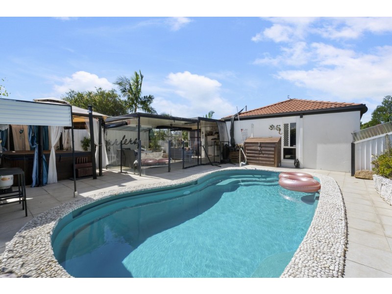 20 Kowhai Place, Nerang QLD 4211