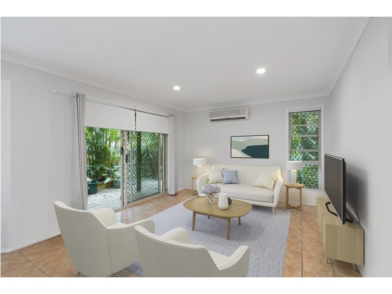 8/53-55 Paddington Drive, Carrara QLD 4211