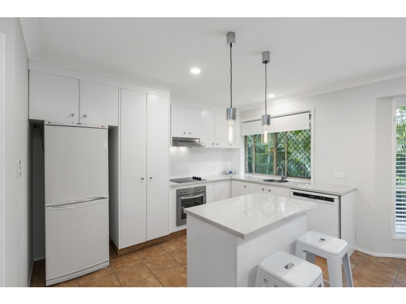 8/53-55 Paddington Drive, Carrara QLD 4211