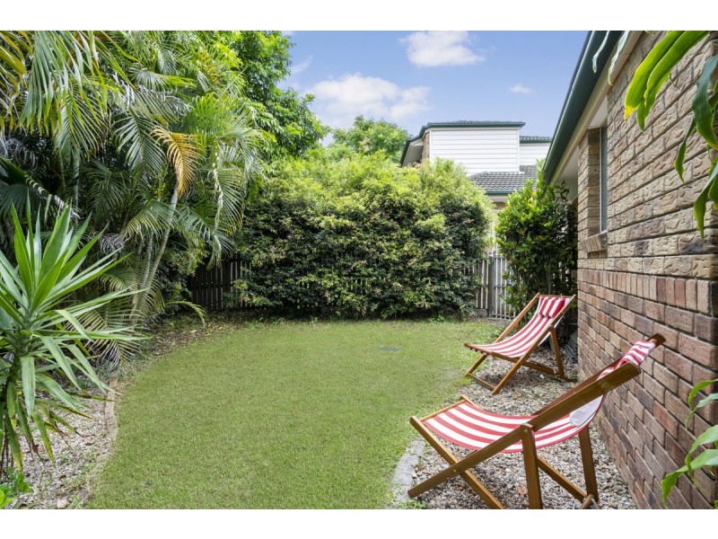 8/53-55 Paddington Drive, Carrara QLD 4211