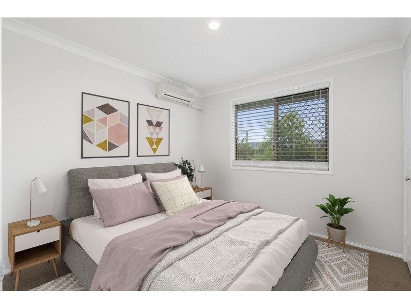 8/53-55 Paddington Drive, Carrara QLD 4211