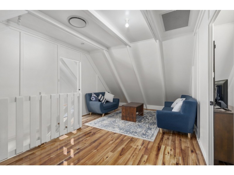 42 Pademelon Pass, Nerang QLD 4211