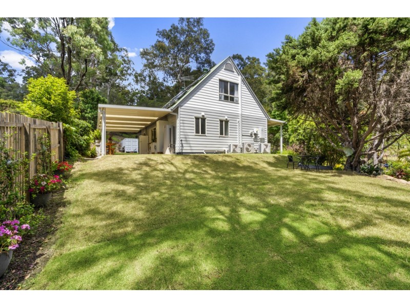 42 Pademelon Pass, Nerang QLD 4211