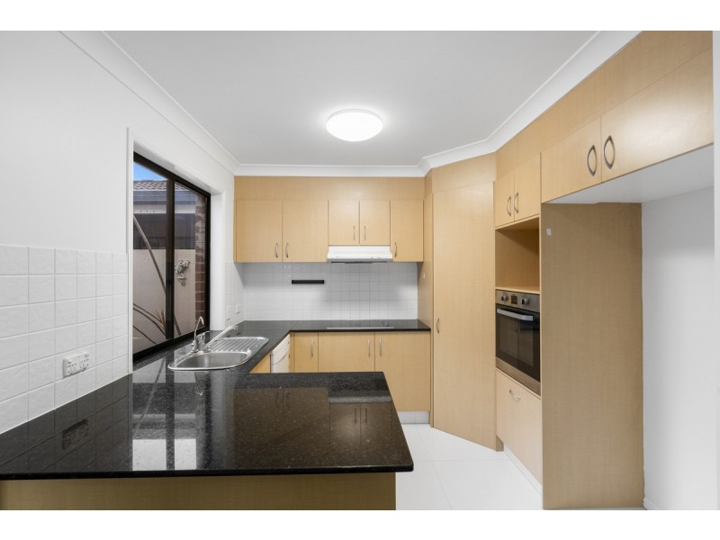 52/64 Gilston Road, Nerang QLD 4211