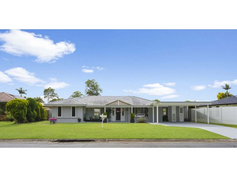 5 St Petersburg Place, Nerang QLD 4211