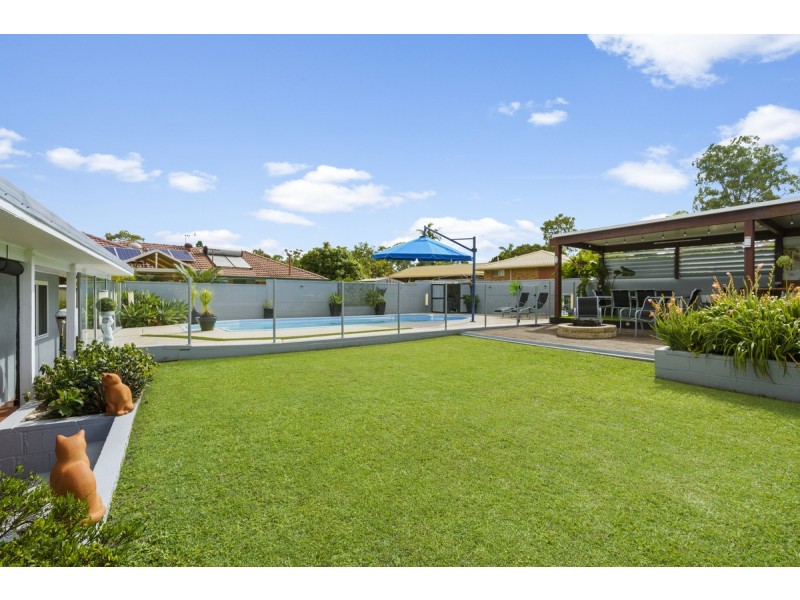 5 St Petersburg Place, Nerang QLD 4211