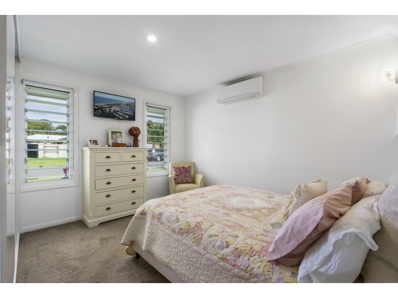 5 St Petersburg Place, Nerang QLD 4211