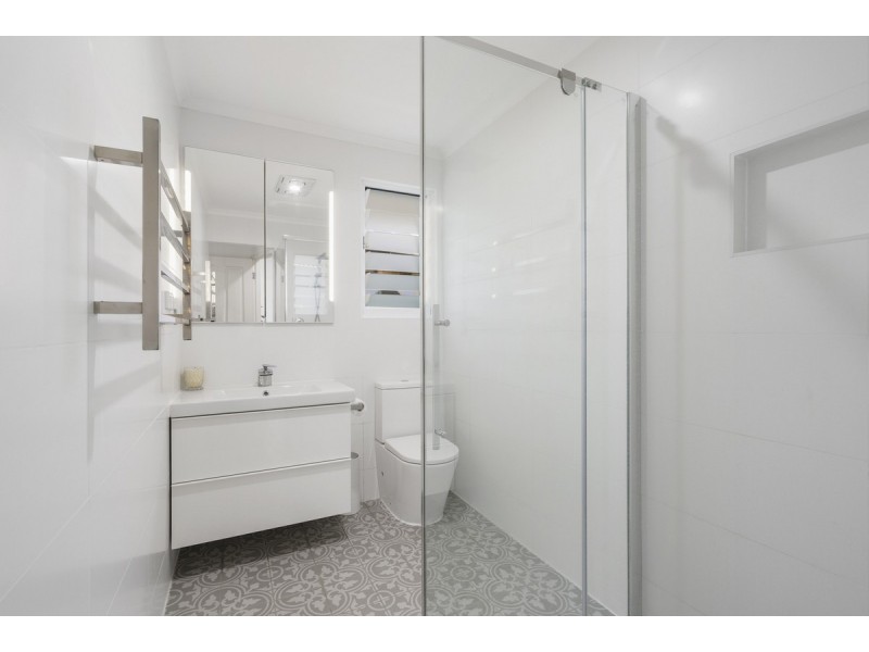 5 St Petersburg Place, Nerang QLD 4211