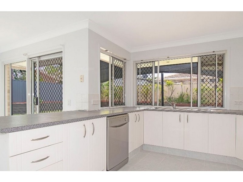 5 Longcove Place, Parkwood QLD 4214