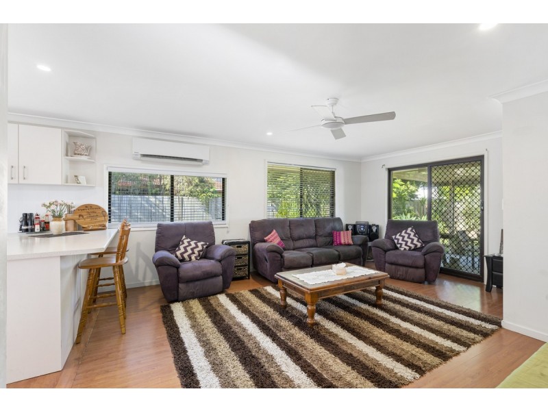 86 Muir Street, Labrador QLD 4215