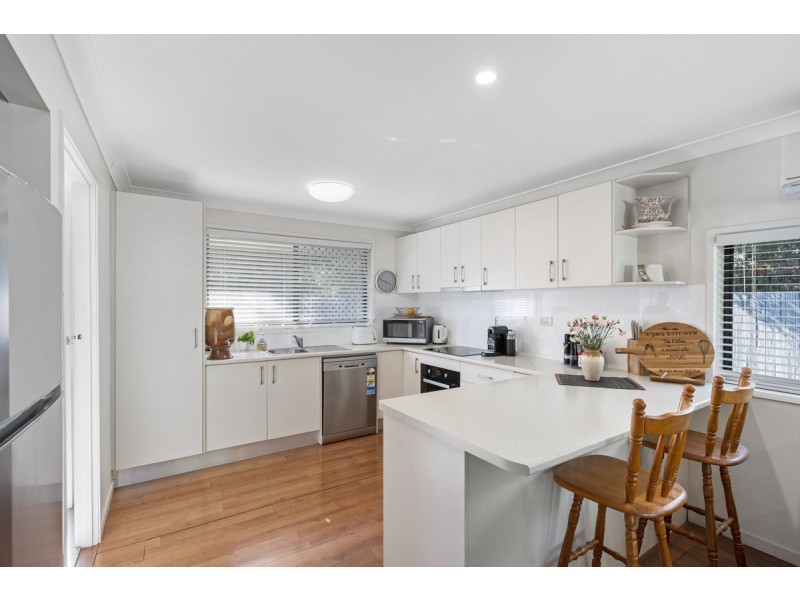 86 Muir Street, Labrador QLD 4215