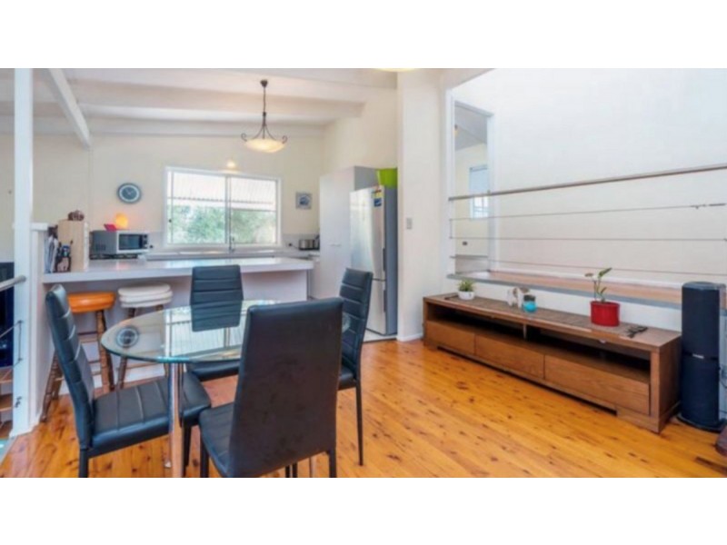 64 Plateau Crescent, Carrara QLD 4211