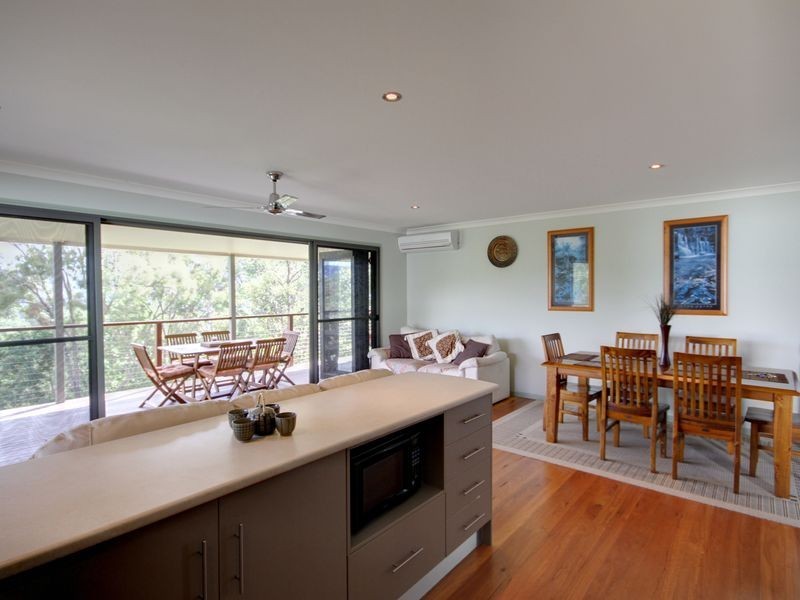 54 Tara Vista Boulevard, Highland Park QLD 4211