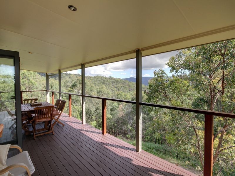 54 Tara Vista Boulevard, Highland Park QLD 4211