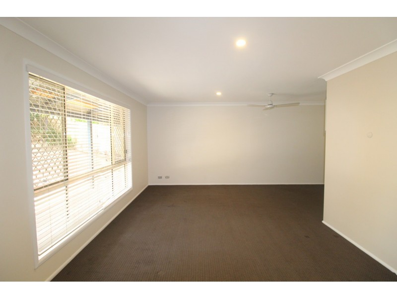 19 Borman Court, Worongary QLD 4213
