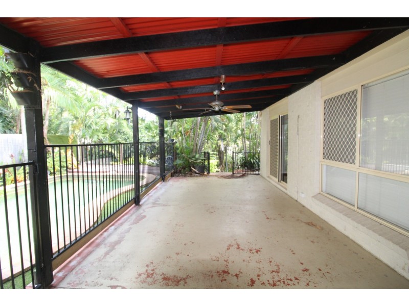 19 Borman Court, Worongary QLD 4213