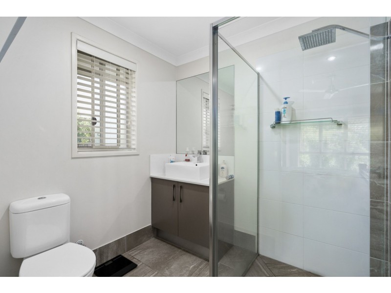 235 Riverstone Crossing, Maudsland QLD 4210