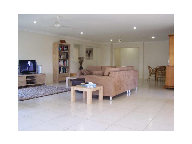 5 Silvereye Circuit, Gilston QLD 4211