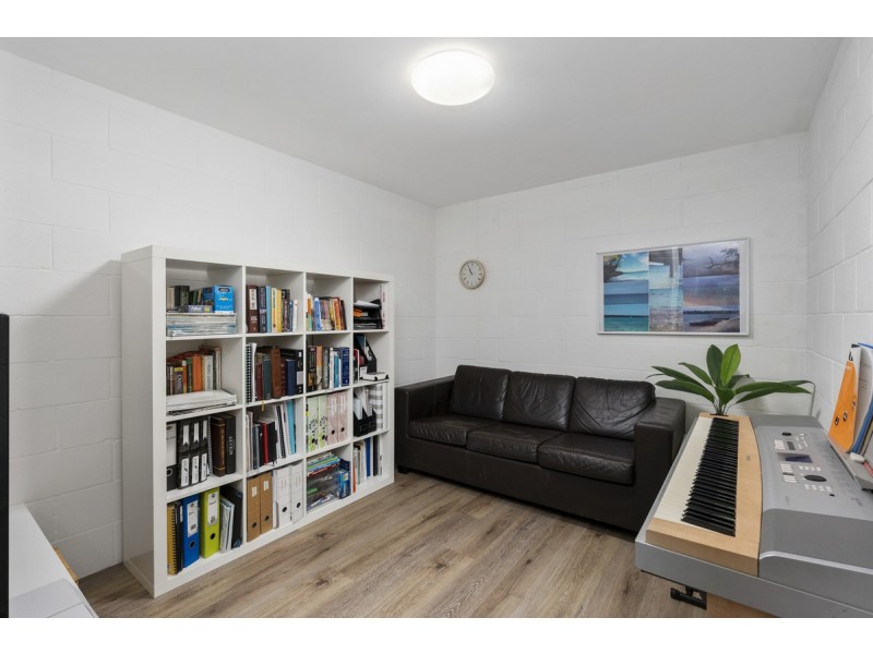 3308 Central Place, Carrara QLD 4211