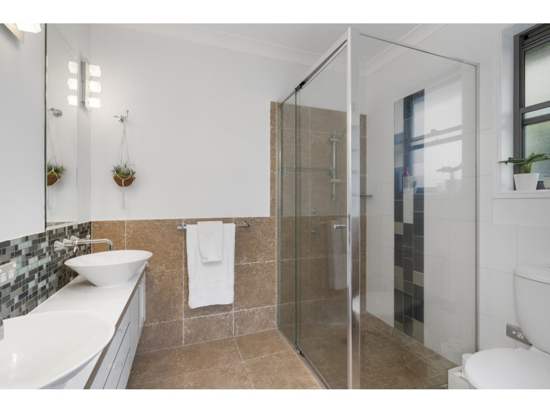 3308 Central Place, Carrara QLD 4211