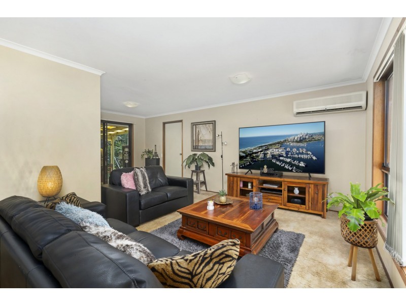 6 Eamonn Court, Highland Park QLD 4211