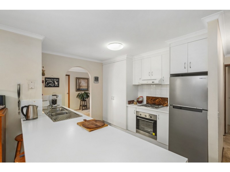 6 Eamonn Court, Highland Park QLD 4211