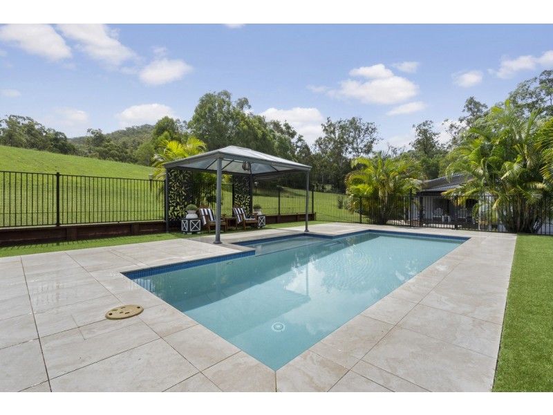 20 Ibrox Park Court, Nerang QLD 4211