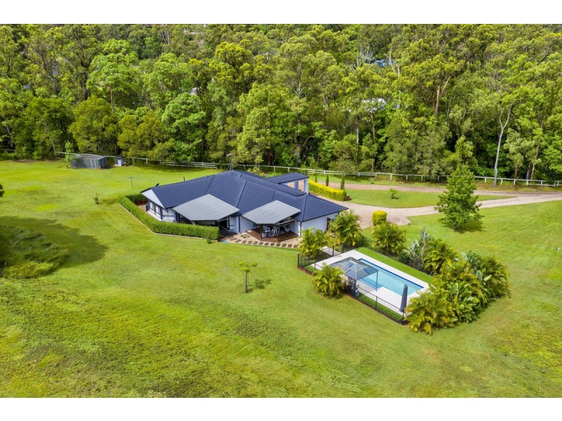 20 Ibrox Park Court, Nerang QLD 4211