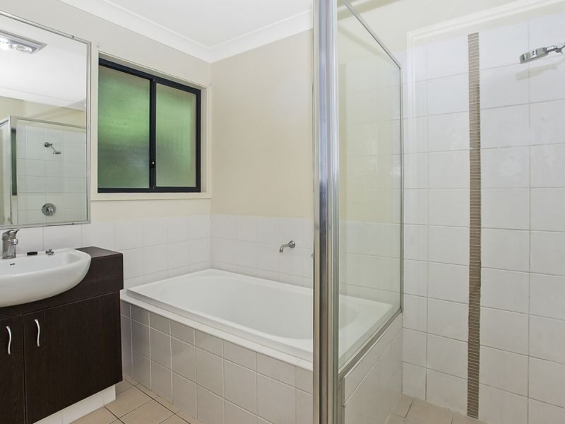 4/22 Baloo Crescent, Nerang QLD 4211
