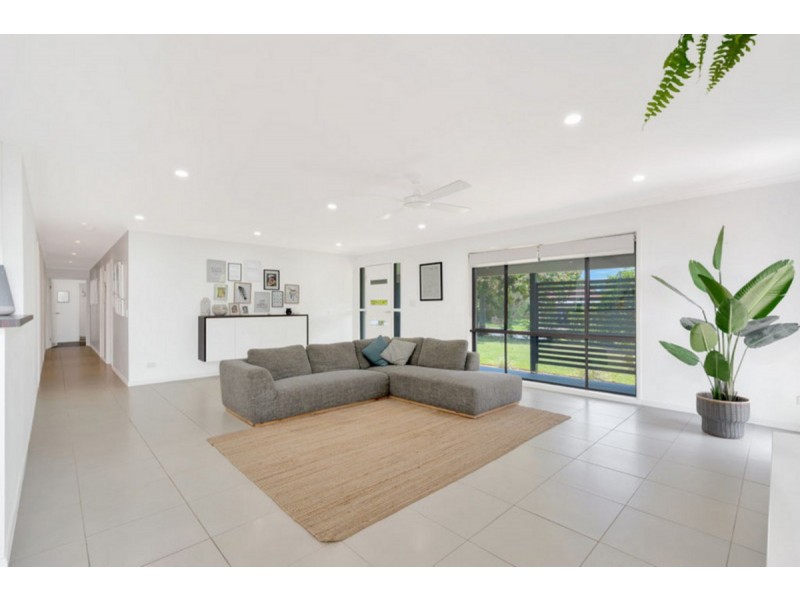 7 Mayjohn Avenue, Carrara QLD 4211