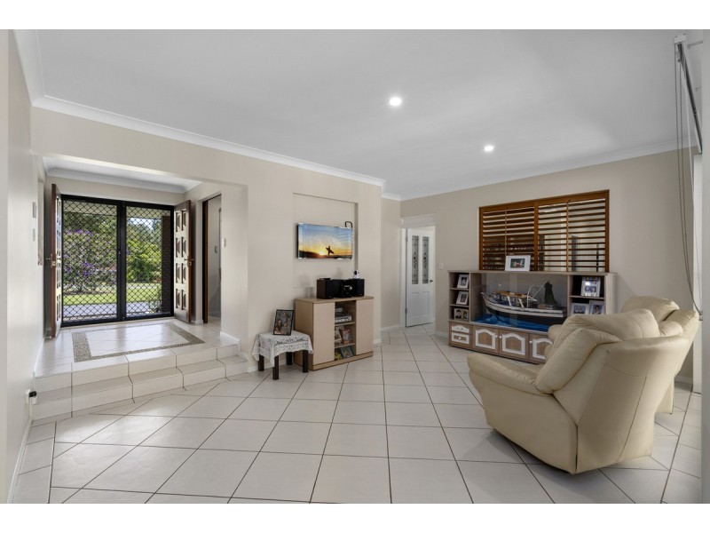 6 Byfield Court, Nerang QLD 4211