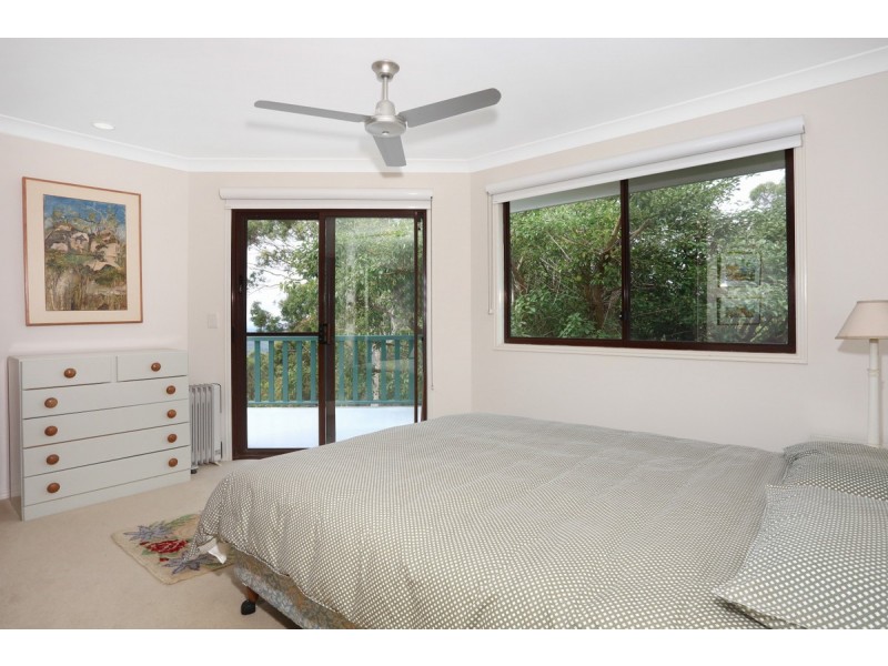 50 Macrozamia Drive, Clagiraba QLD 4211