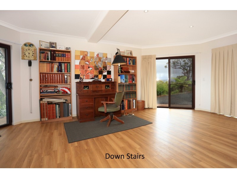 50 Macrozamia Drive, Clagiraba QLD 4211