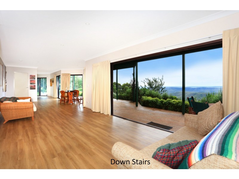 50 Macrozamia Drive, Clagiraba QLD 4211