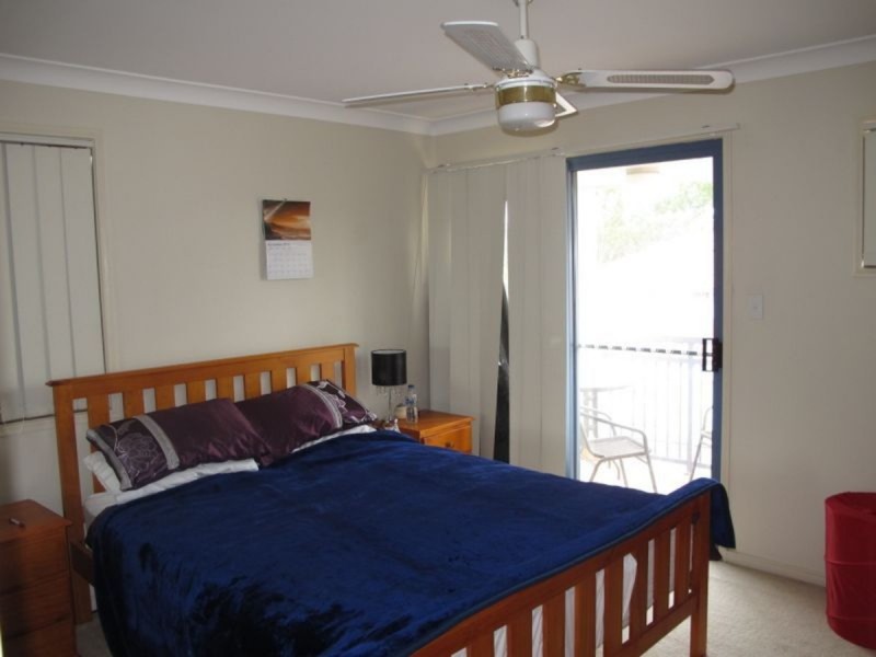 35/2 Studio Drive (Villa Corfu), Pacific Pines QLD 4211