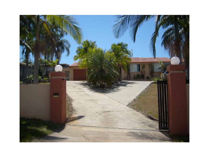 24 Renfrew Drive, Highland Park QLD 4211