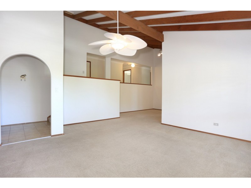 53 Balfour Crescent, Highland Park QLD 4211
