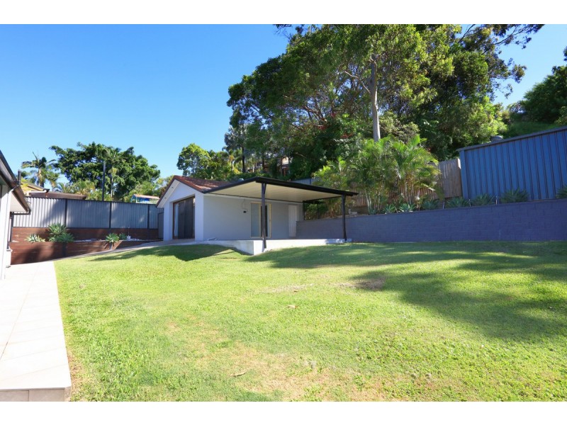53 Balfour Crescent, Highland Park QLD 4211