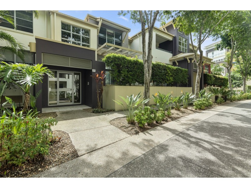 11/3108 The Boulevarde, Carrara QLD 4211