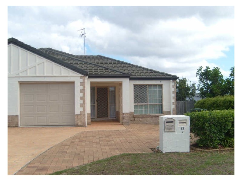 2/83 Kincaid Drive, Highland Park QLD 4211