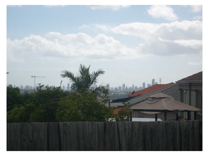 2/83 Kincaid Drive, Highland Park QLD 4211