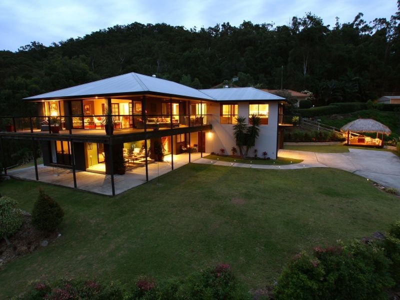 9 Blue Hill Court, Nerang QLD 4211