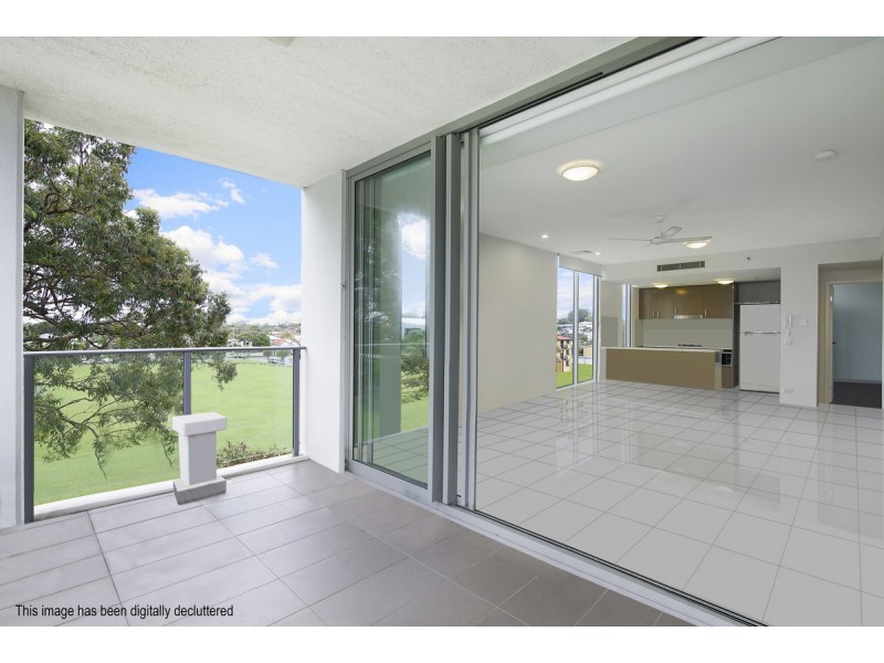 413/17 Bath Street, Labrador QLD 4215